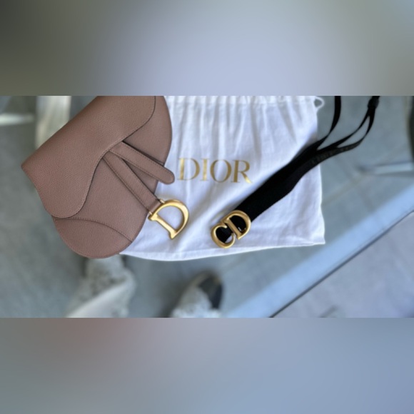 ***Sale** 24 hours only Dior Saddle Pouch Belt - Picture 3 of 12